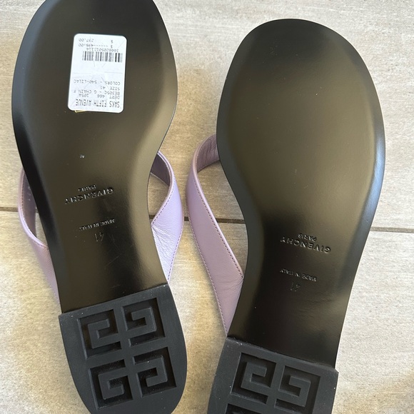 Givenchy G Chain Flat Sandals - Picture 9 of 11